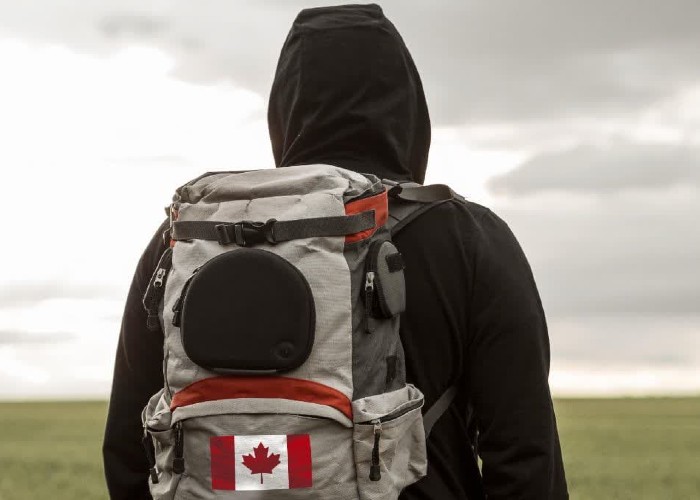 مراحل پناهندگی در کانادا با ویزای توریستی